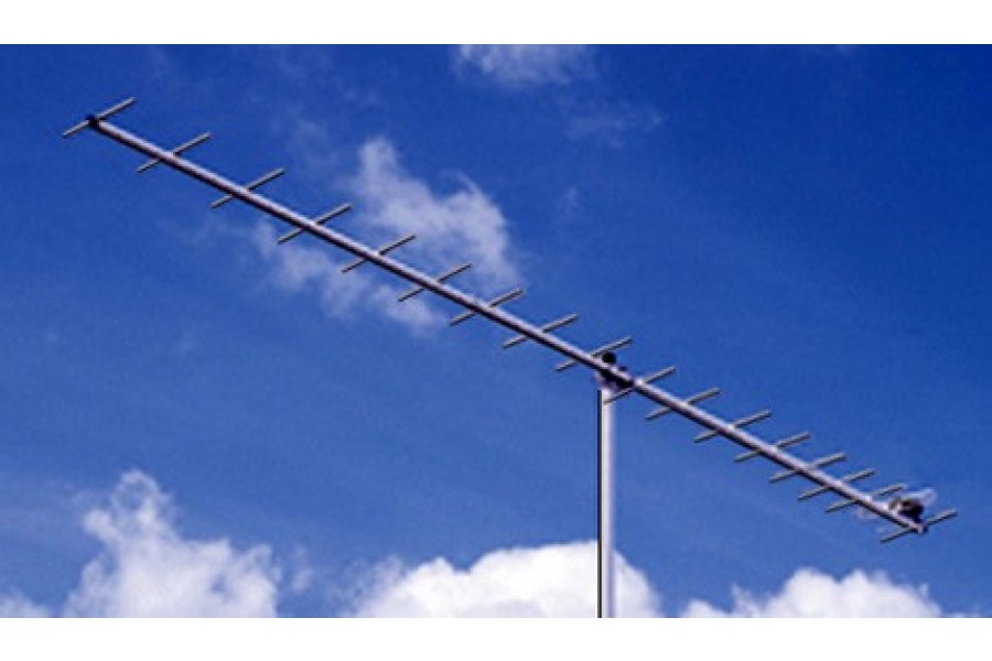 Антенна стационарной радиостанции. Cushcraft a148 20t антенна. Антенна Cushcraft s5153b. Av 620 Antenna Cushkraft. Направленная антенна Радиал q3-2m.